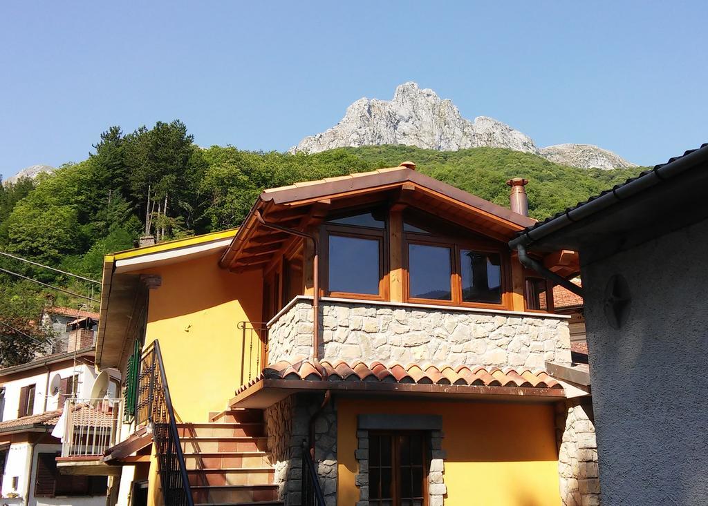 Home In Garfagnana Vagli di Sotto Extérieur photo